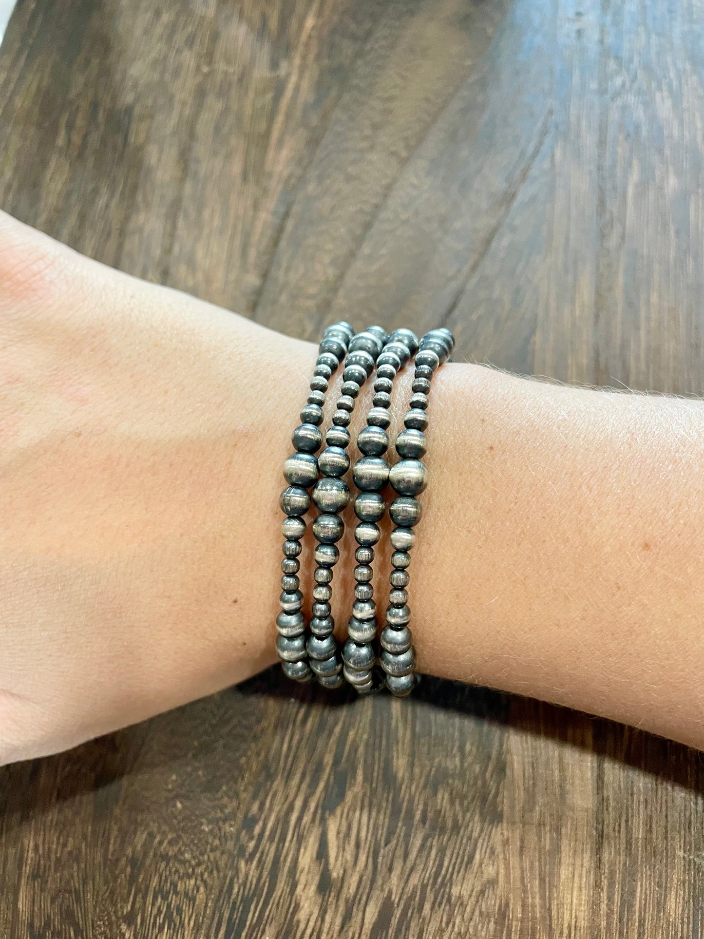 130. Graduated Pearl Bracelet