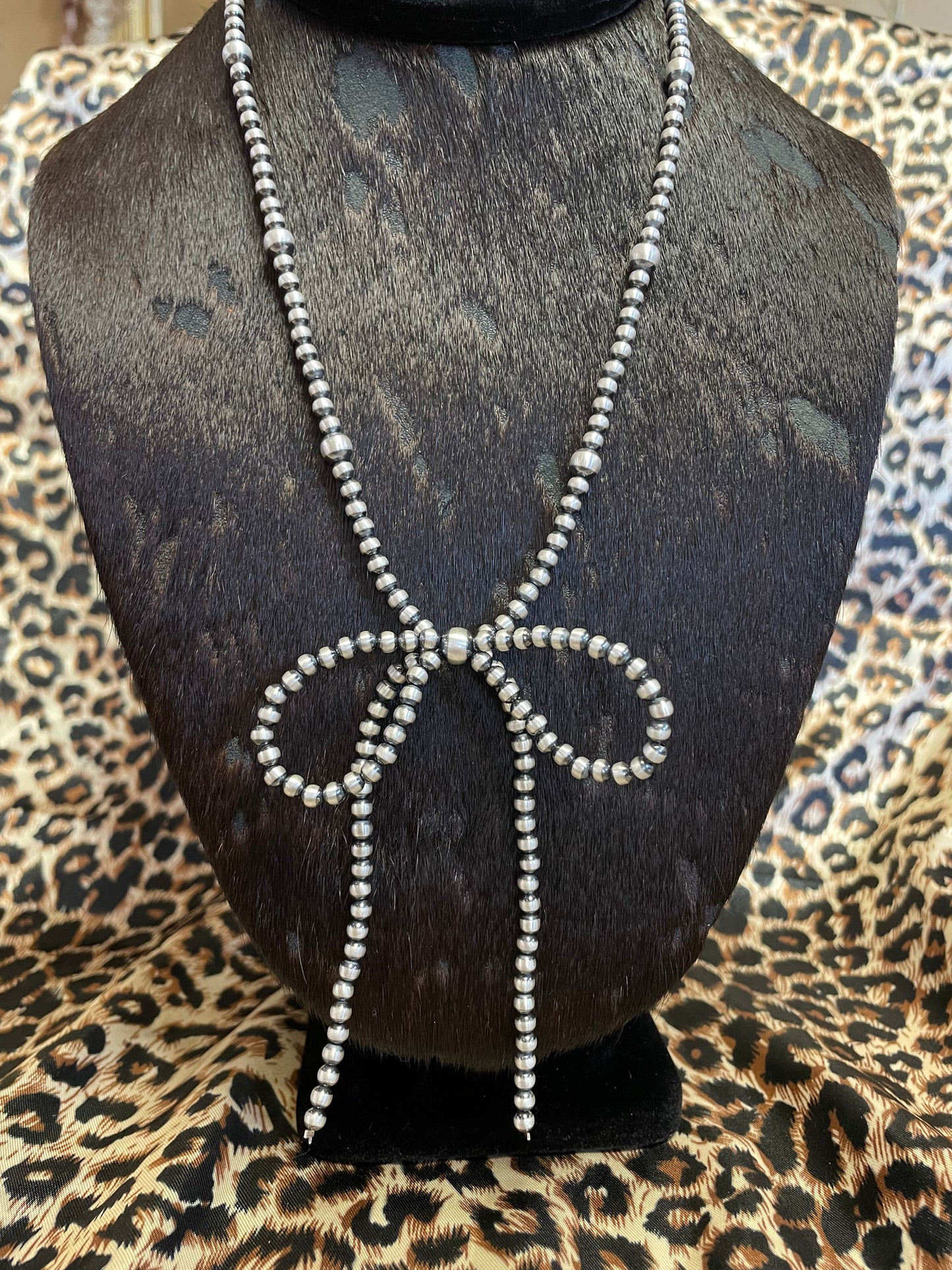 Pearl Bow Necklace