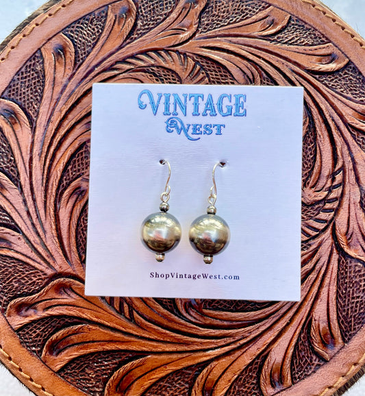 Single Sterling Silver Pearl Earring