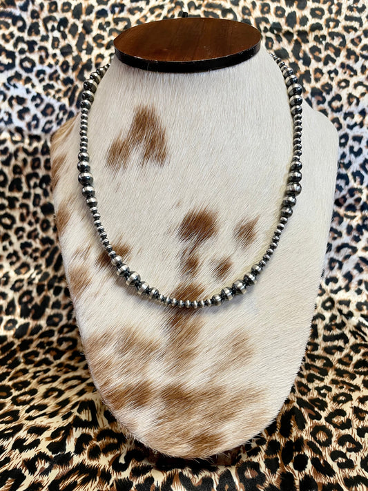 18inch Graduated Pearl Necklace